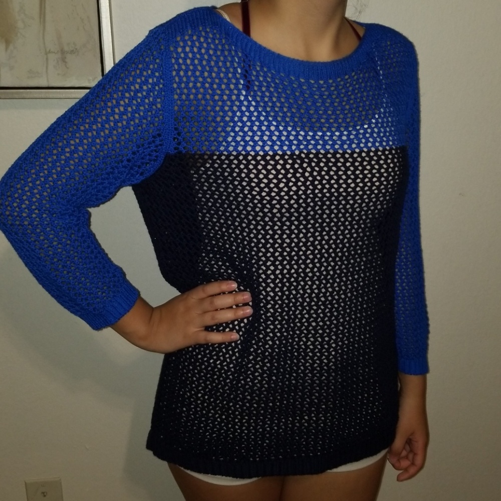 Blue tone sweater